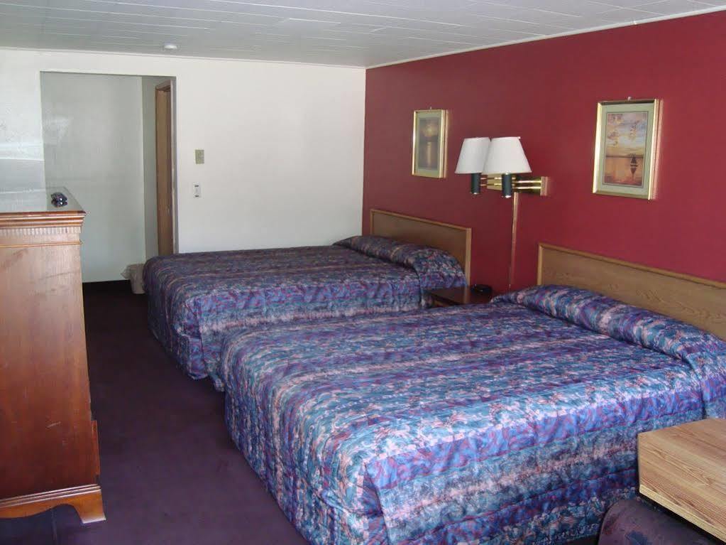 Willow Springs Motel Cheney Exterior photo